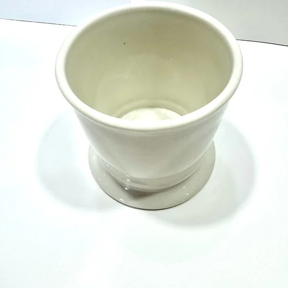 ANTHROPOLOGIE “N” CLASSIC MONOGRAM INITIAL COFFEE MUG - Picture 6 of 7